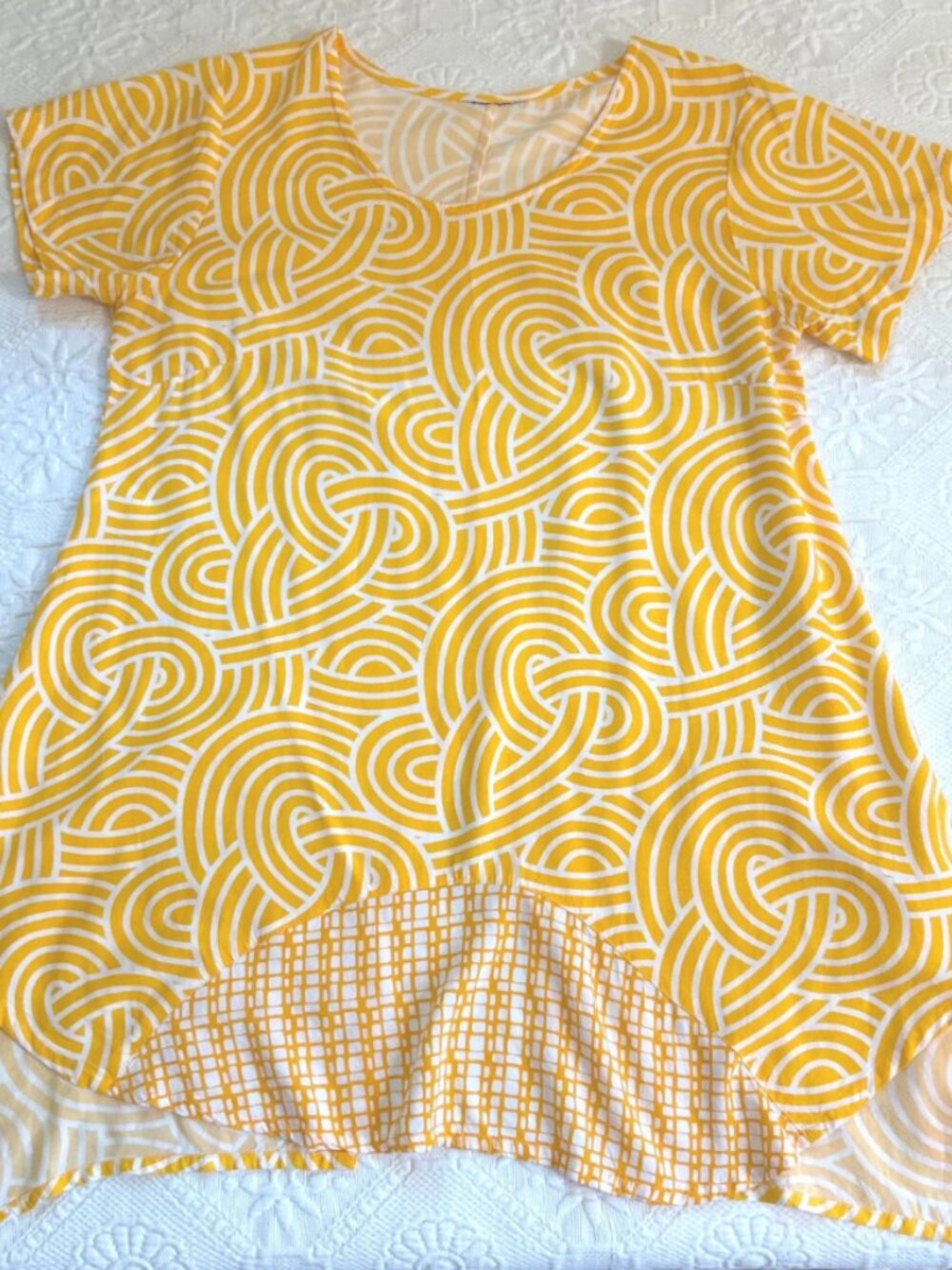 Anna Ocean yellow geometric tunic